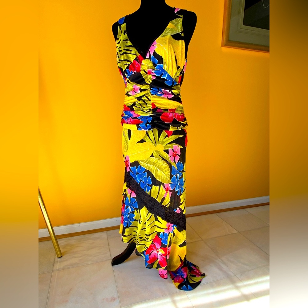 Floral 2 piece skirt and top